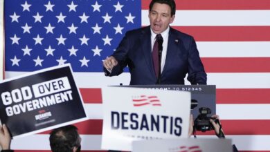 DeSantis abandona la campaña presidencial de EEUU y respalda a Trump