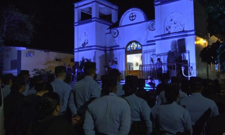Policía Nacional conmemora su 142 aniversario