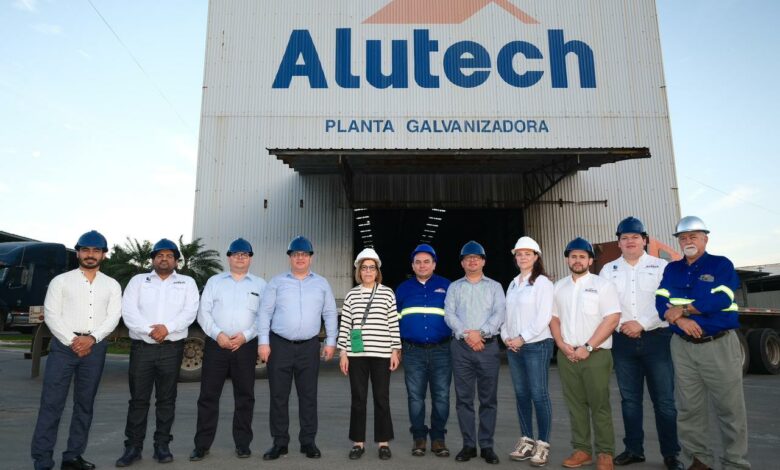 Presidenta del BCH realiza recorrido por moderno complejo industrial de Alutech