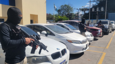DPI recupera vehículos con reporte de robo que estaban siendo modificados por grupos criminales