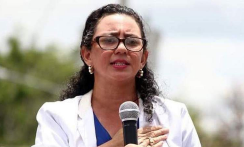 Diputada Ligia Ramos denuncia despidos de médicos especialistas en Honduras