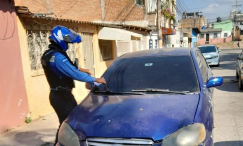 Tegucigalpa: Más de cinco mil conductores sancionados por estacionamiento indebido