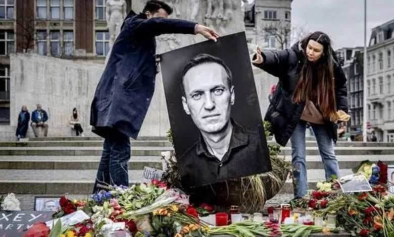 Autoridades rusas se niegan a entregar el cadáver del líder opositor Alexéi Navalni