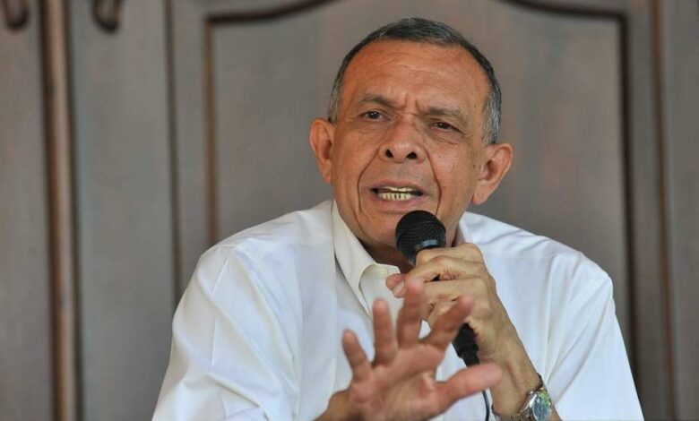 Dictan sobreseimiento definitivo al expresidente, Porfirio Lobo Sosa