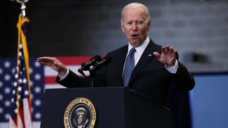 Biden ataca frontalmente a Trump en su discurso ante el Congreso