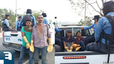 Los cuatro individuos detenidos fueron identificados como Chico Henríquez, Yester Omar García Vásquez, Manuel Antonio Mejía y Darlin Gómez Martínez.