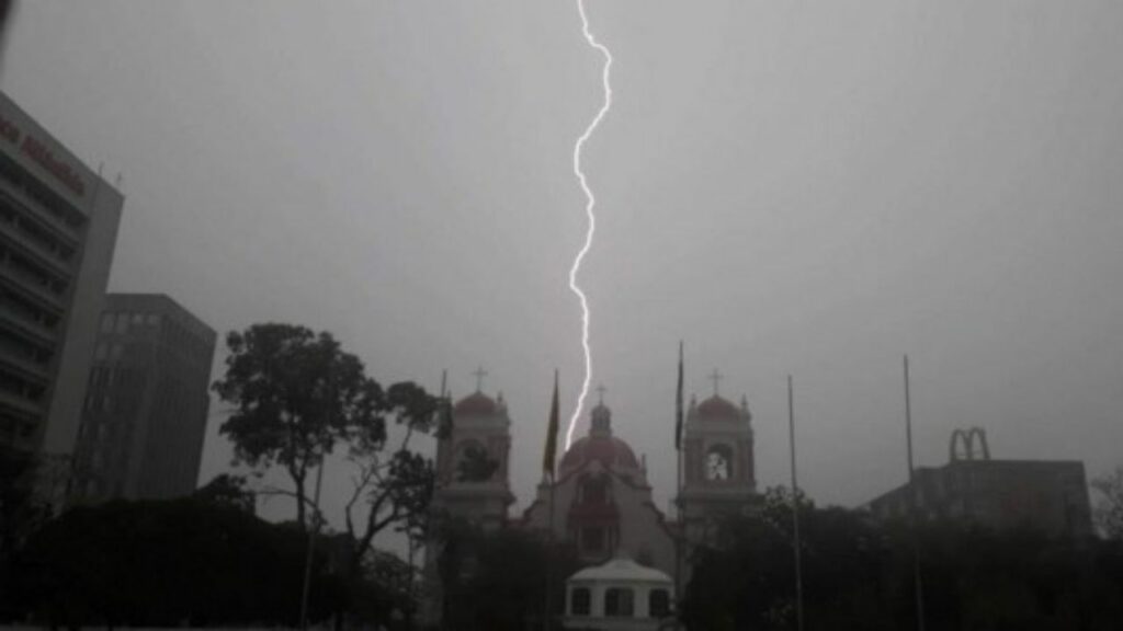 Prevén lluvias con actividad eléctrica para este lunes en distintas zonas de Honduras