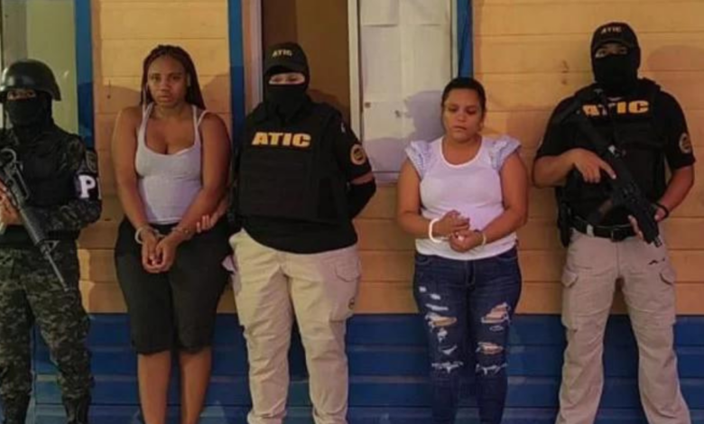 Las ciudadanas Kimberly Fabiola Hernández Martínez y Lorena Norales Bonilla fueron condenadas por su participación en el delito de trata de personas en perjuicio de dos mujeres.