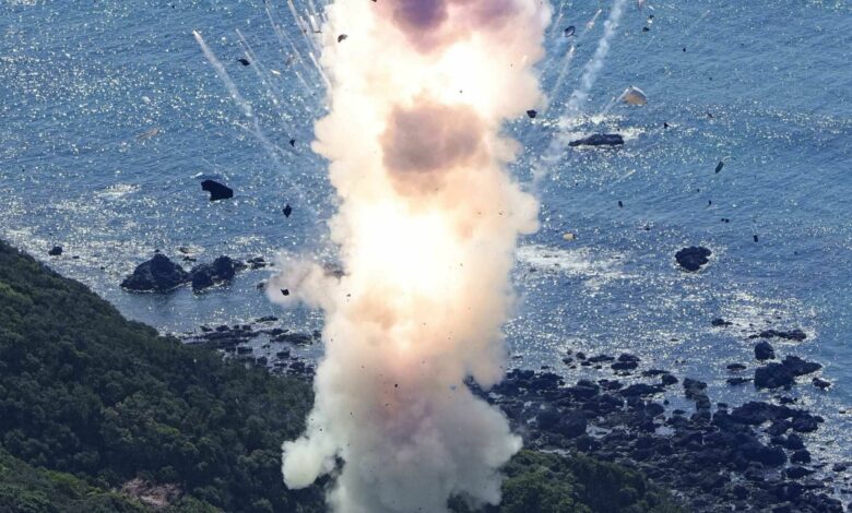 Cohete espacial privado explota después del despegue en Japón