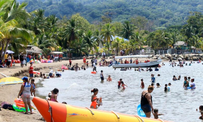 Honduras espera llegada de millones de turistas nacionales e internacionales en Semana Santa