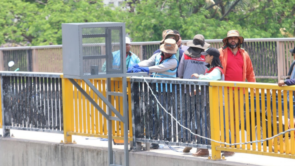 Esta iniciativa tiene como objetivo prevenir posibles daños por inundaciones en áreas vulnerables cercanas al cauce del río.