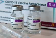 AstraZeneca admite que su vacuna contra el COVID-19 puede provocar un raro efecto secundario