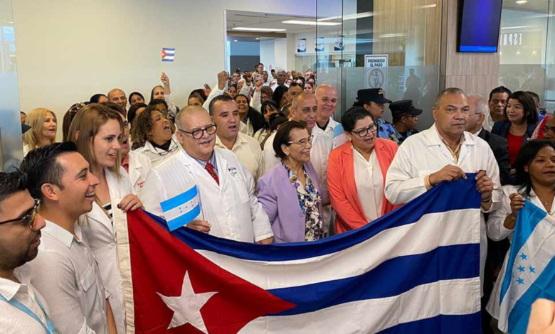 Desde febrero se encuentran los médicos cubanos en Honduras.