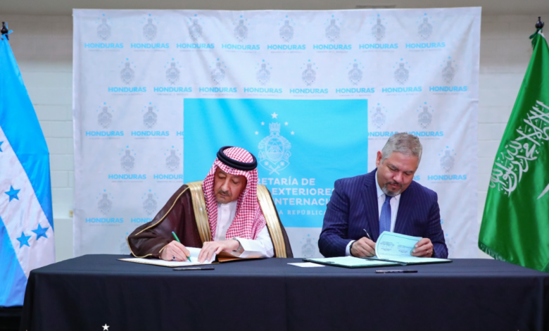 Honduras y Arabia Saudí fortalecen lazos con acuerdo de cooperación