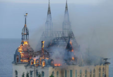 Cuatro muertos tras el impacto de un misil ruso en el ‘castillo de Harry Potter’ de Odesa
