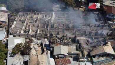 Reducido a cenizas quedó el Hospital de Roatán tras un pavoroso incendio que se registró la noche del viernes 19 de abril.