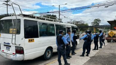 Matan a pasajero durante asalto a un bus rapidito en la capital