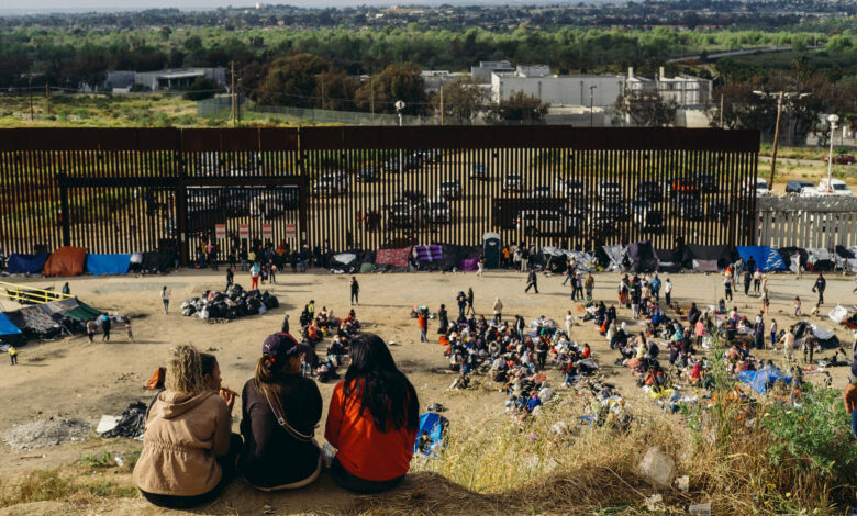 Aumenta el riesgo para los migrantes en la frontera con las nuevas medidas de México y EE.UU.