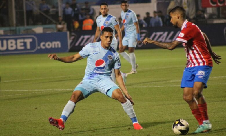 Olimpia asegura su lugar en la final con una remontada 4-3 sobre Motagua