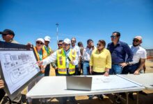 Presidenta Xiomara Castro supervisa avance de construcción del Hospital en Roatán
