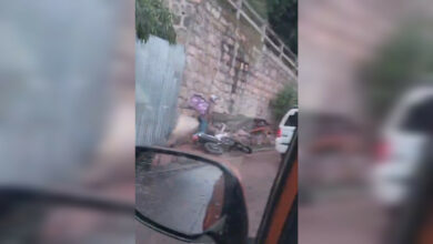 Conductor atropella a motociclista delivery tras discusión en Comayagüela