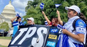 EE. UU. renueva permisos de trabajo para inmigrantes de El Salvador, Honduras y Nicaragua bajo el TPS