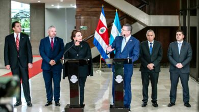 Xiomara Castro recibe respaldo de su par de Costa Rica a su iniciativa de reactivar el SICA