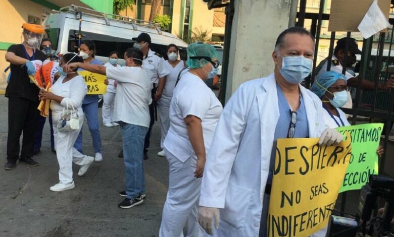 Colegio Médico realiza asambleas informativas a nivel nacional