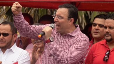 Luis Zelaya anuncia su precandidatura a la presidencia por el Partido Liberal