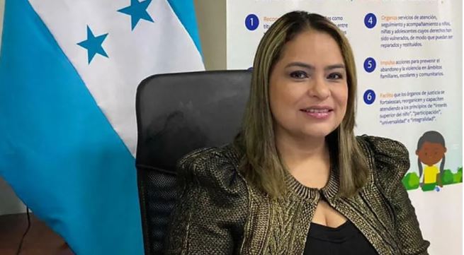 Emiten requerimiento fiscal contra exdirectora de DINAF, Dulce María Villanueva