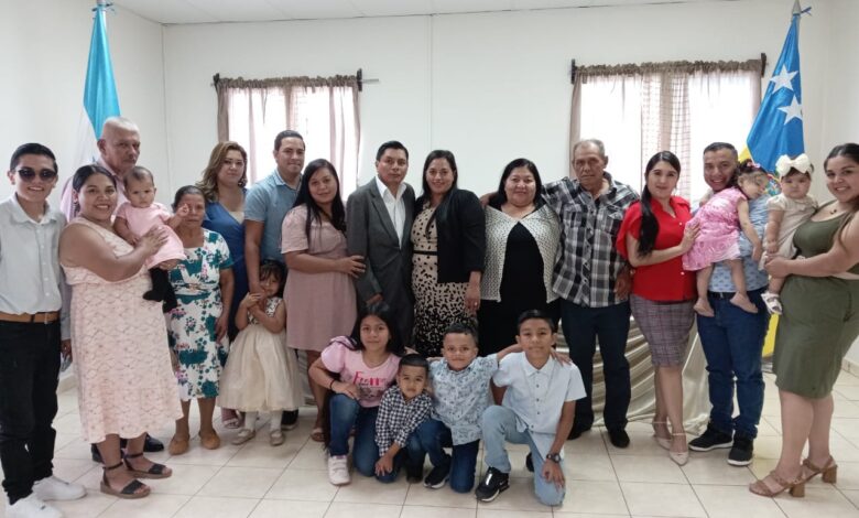 Alcaldía fomenta la unión familiar con bodas gratis de Buen Corazón