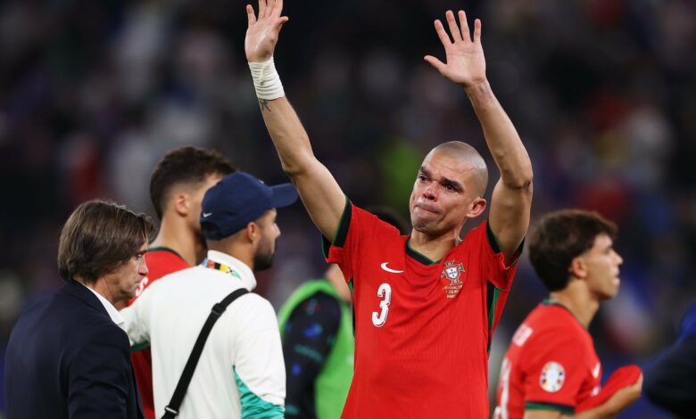 El portugués Pepe anuncia que se retira del fútbol