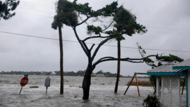 Huracán Debby en EE.UU.: Un muerto, apagones y retrasos de vuelo