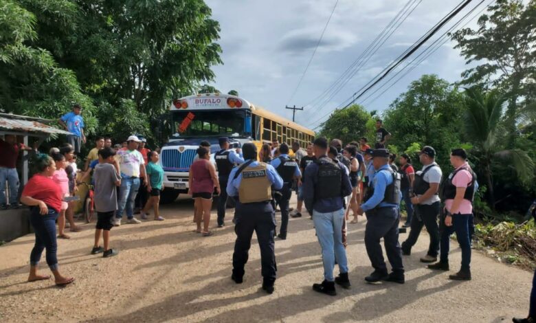 Pobladores intentan liberar a cabecilla de MS-13 en La Ceiba