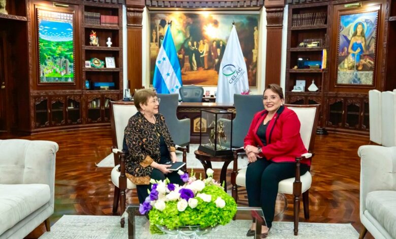 Presidenta Castro se reúne con Michelle Bachelet para impulsar la participación política de mujeres