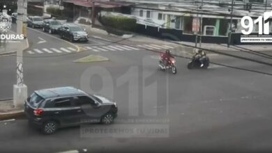 Impactante colisión entre motocicletas en Tegucigalpa (VIDEO)