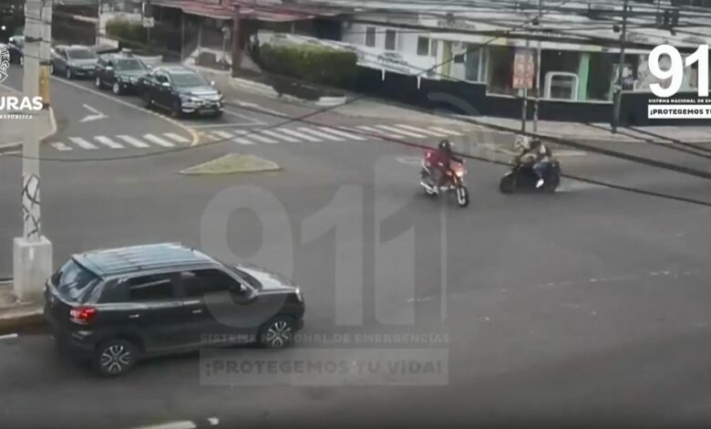 Impactante colisión entre motocicletas en Tegucigalpa (VIDEO)