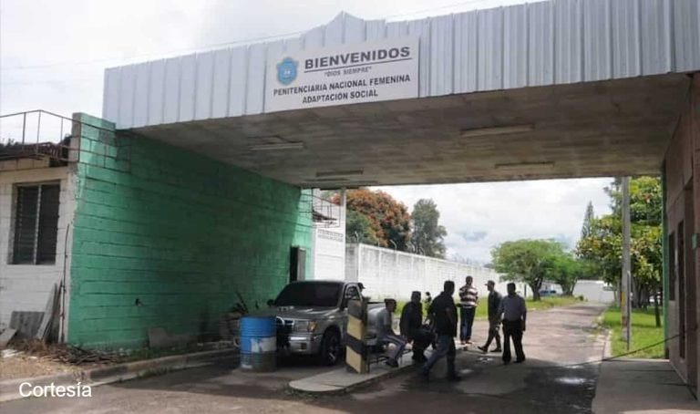 Admiten 94 pruebas contra pandilleras por el asesinato de 46 mujeres en la PNFAS