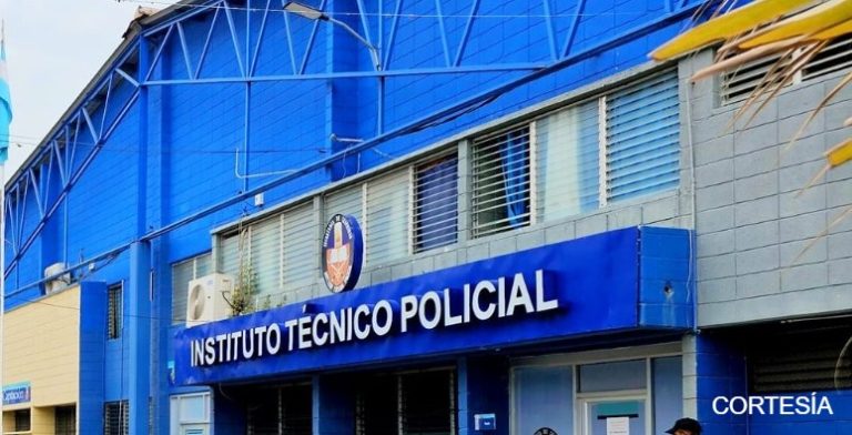 Detienen a policía por abusar de una aspirante en los baños del ITP 