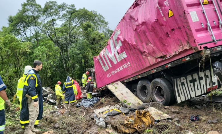 Mueren nueve jóvenes miembros de un equipo de remo en un accidente en Brasil