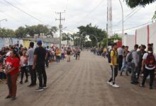 Migrantes en la frontera de México luchan contrarreloj por una cita de asilo en EE. UU.