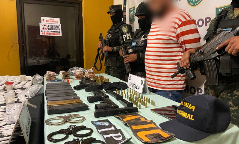 Decomisan droga, armas de fuego, municiones y droga en colonia sampedrana