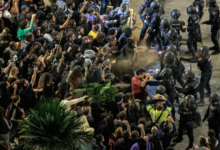 Protestas en Valencia dejan 39 policías heridos y cuatro detenidos