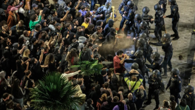 Protestas en Valencia dejan 39 policías heridos y cuatro detenidos