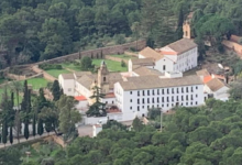 Un hombre ataca a siete monjes en un monasterio en Valencia tras declarar ser Jesucristo