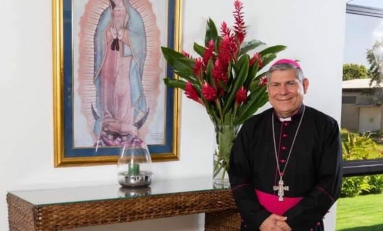 Gobierno de Nicaragua expulsa al presidente de la Conferencia Episcopal