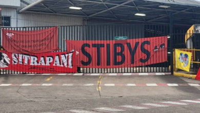 Huelga de Stibys paraliza producción de bebidas y afecta a miles de familias