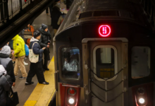 Mujer es quemada viva en vagón del metro de Nueva York