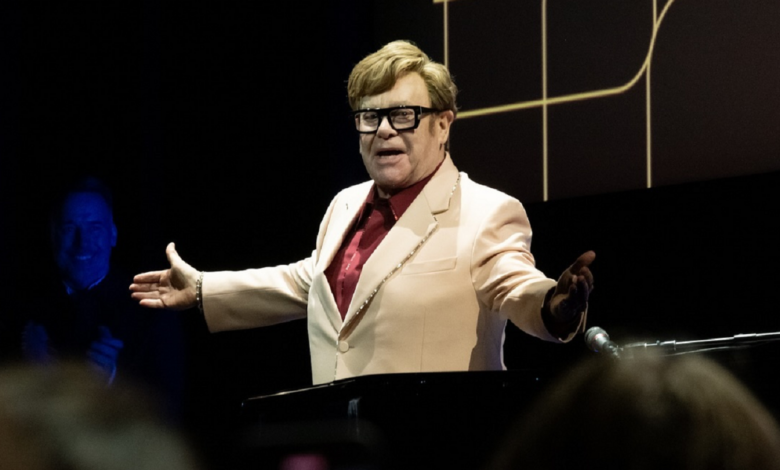 Elton John es nombrado Icono del Año 2024 por la revista Time