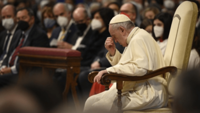 El papa Francisco pide a sacerdotes «no torturar a la gente en el confesionario»